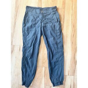 Womens Athleta jogger hile pants button